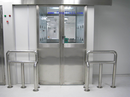 自动平移双开门货淋室-自动平滑门货淋室价格